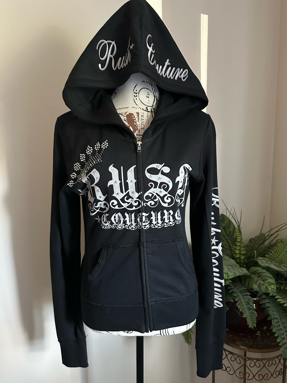 Rush Couture Black Zip-Up Hoodie, Large. Rare Y2K, Jersey Shore.